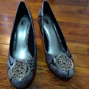 Size 11 faux snake skin wedge brand new